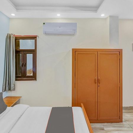 Super Capital O Moody Inn دلهي المظهر الخارجي الصورة