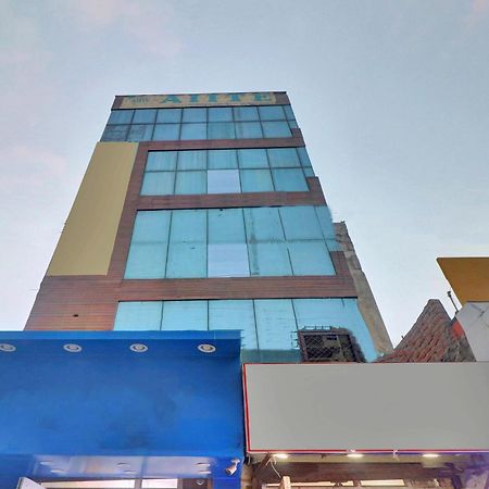 Super Capital O Moody Inn دلهي المظهر الخارجي الصورة