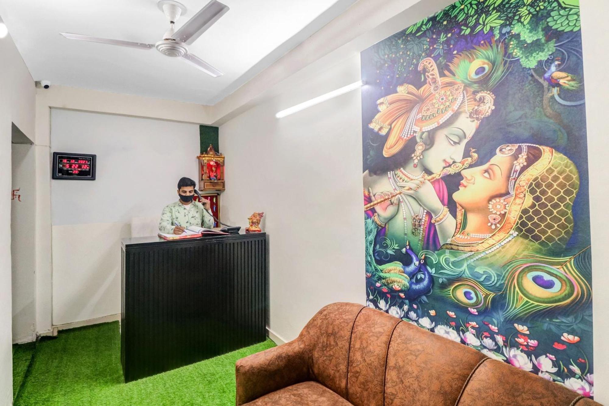 Super Capital O Moody Inn دلهي المظهر الخارجي الصورة