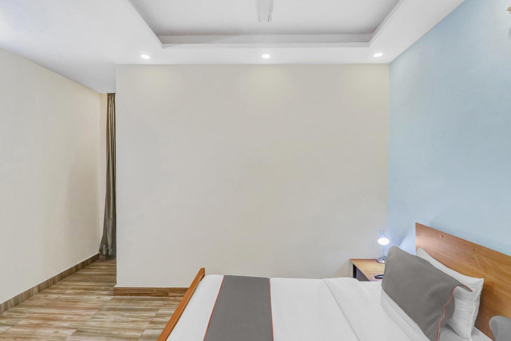 Super Capital O Moody Inn دلهي المظهر الخارجي الصورة